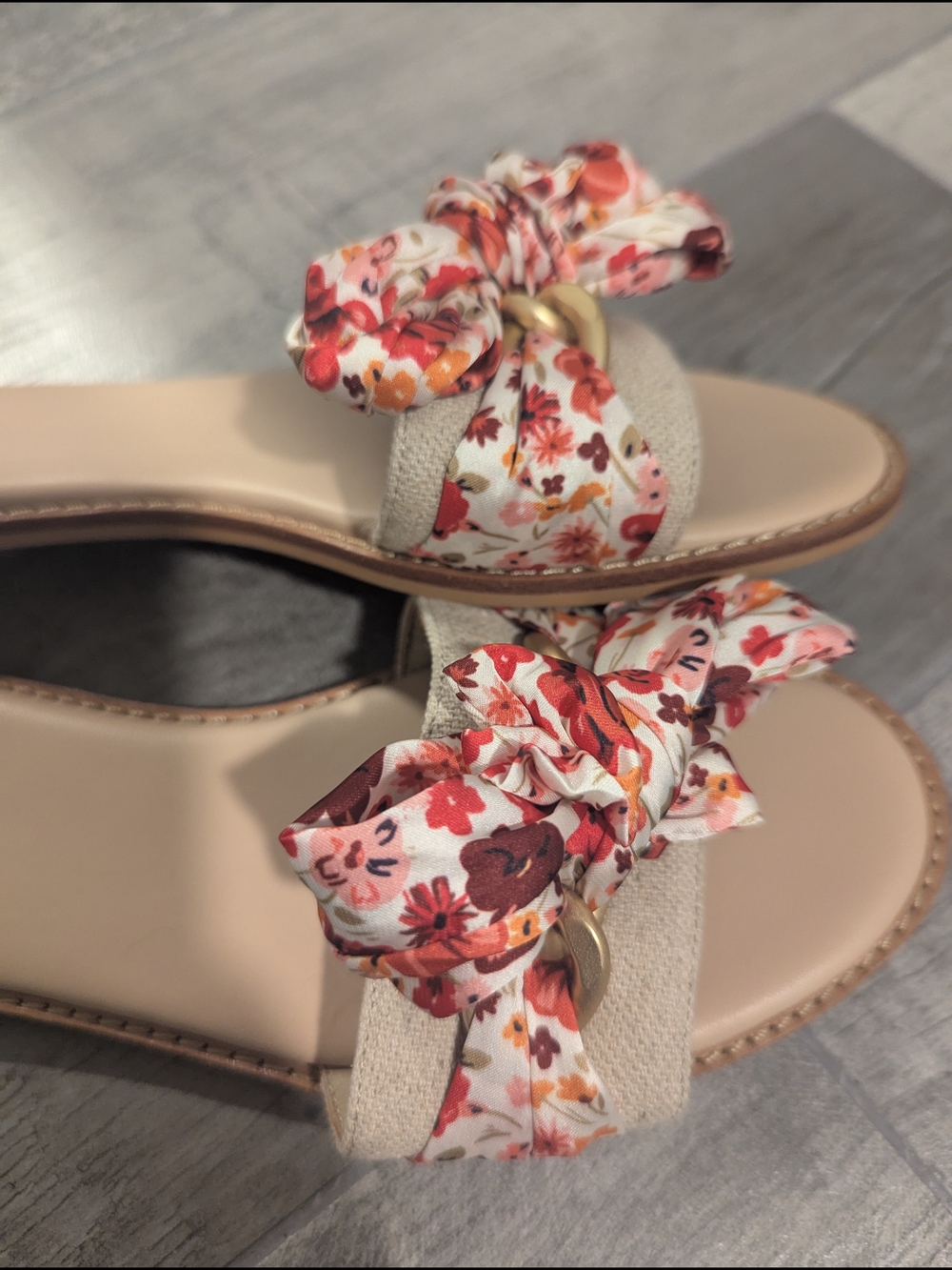 Botkier Beige Slide Sandals with Red Floral Bow - Picture 2 of 6